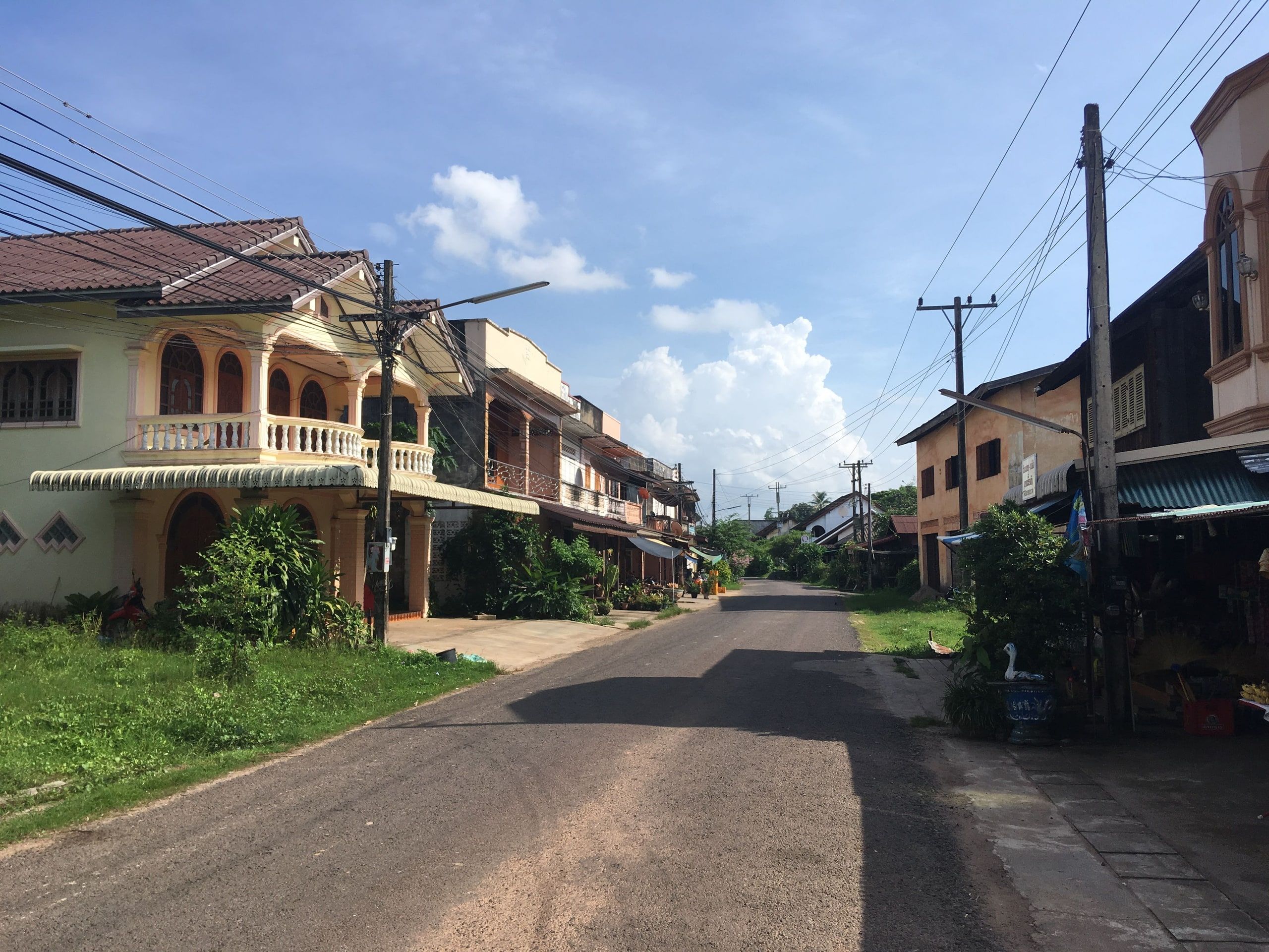 Champasak's main street and its houses with balconies