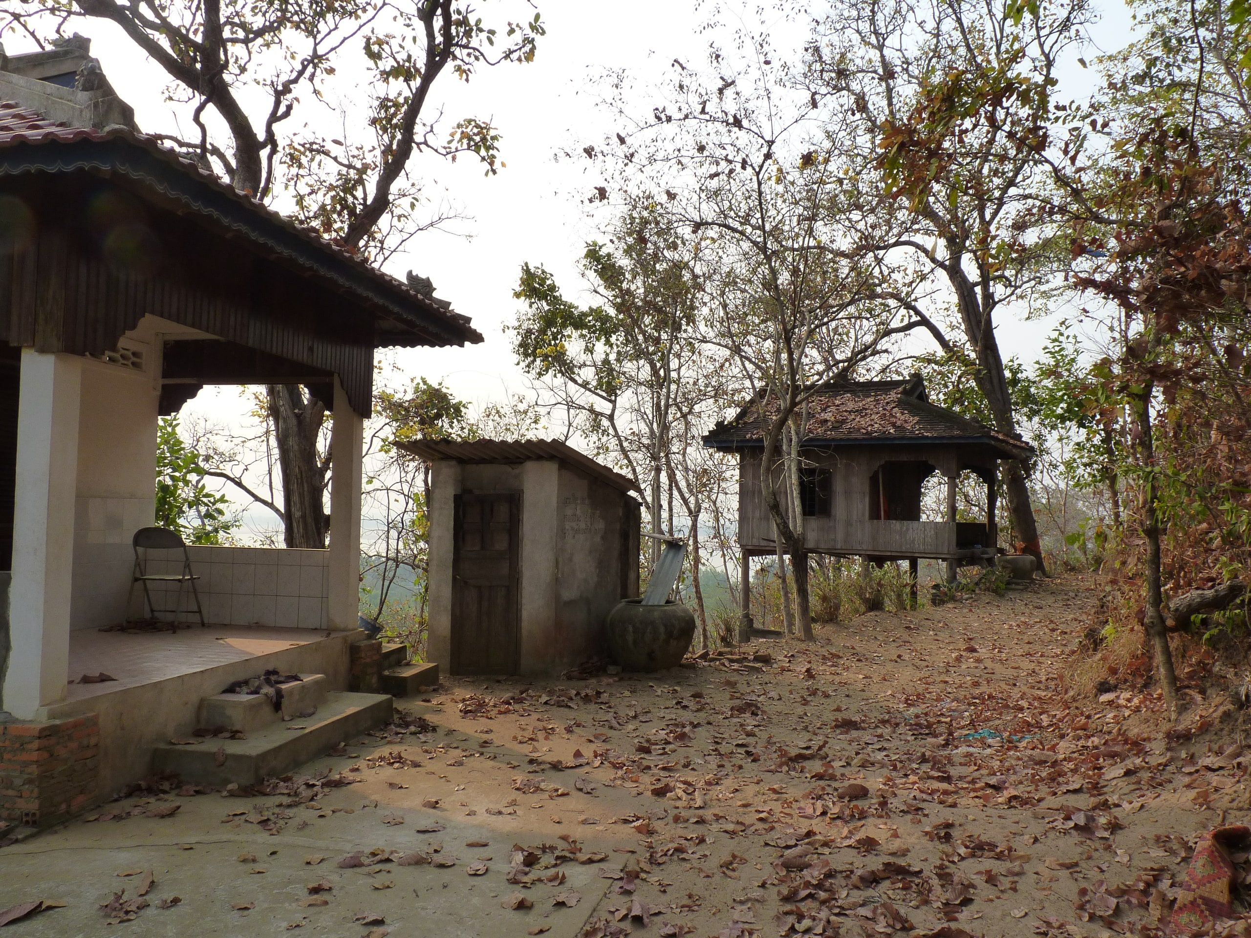 Village houses at the foot of Phnom Sambok