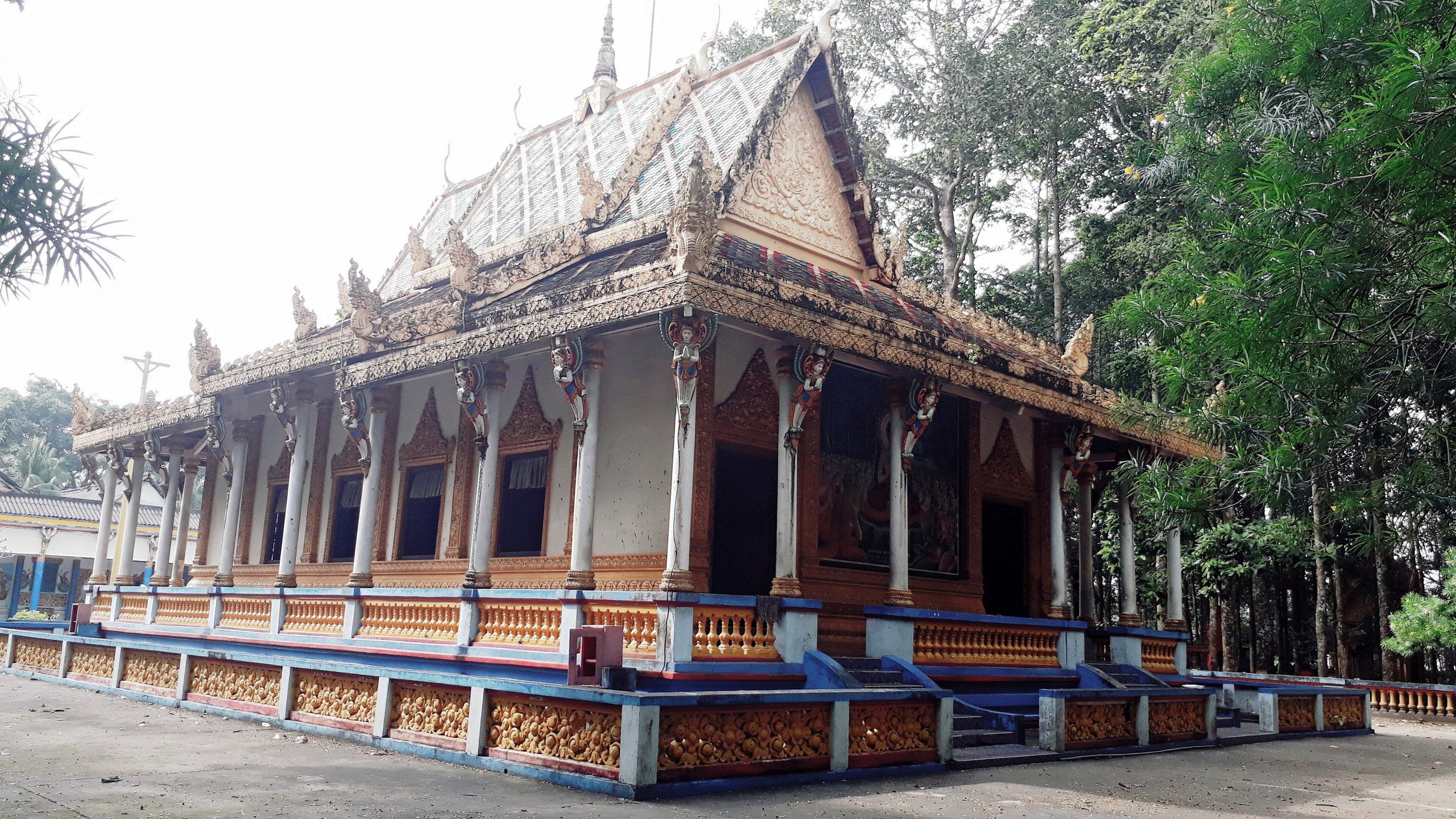 The Khmer sanctuary of Chua Doi in Soc Trang, among trees